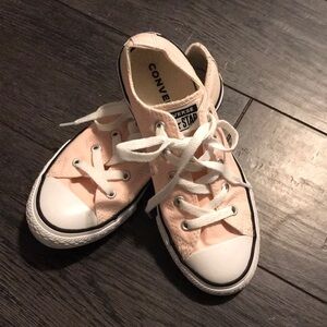 #43 EUC Converse All Star LIKE NEW